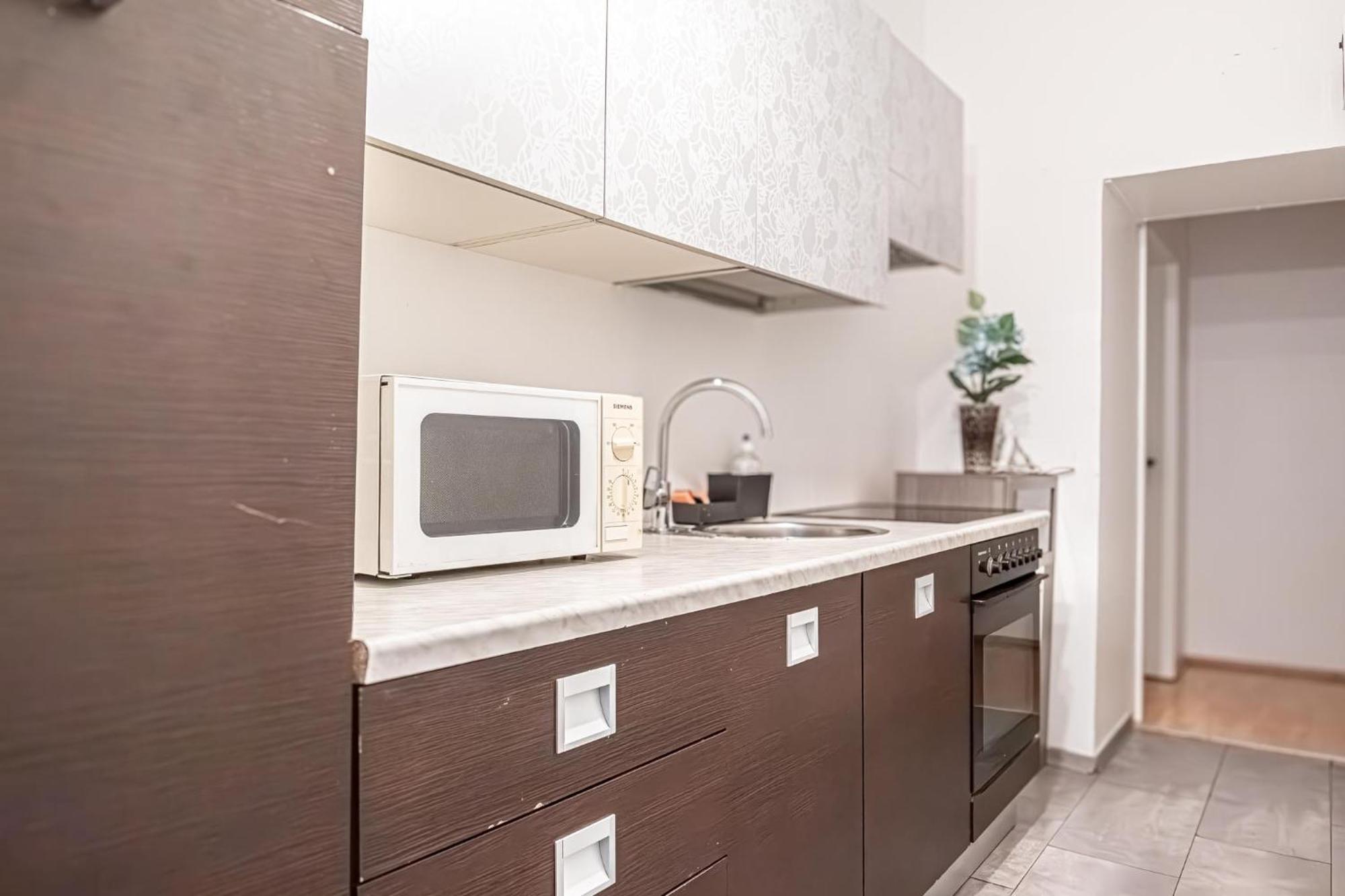 Apartment Belvedere 3br Shared - 12 Min From Center Wien